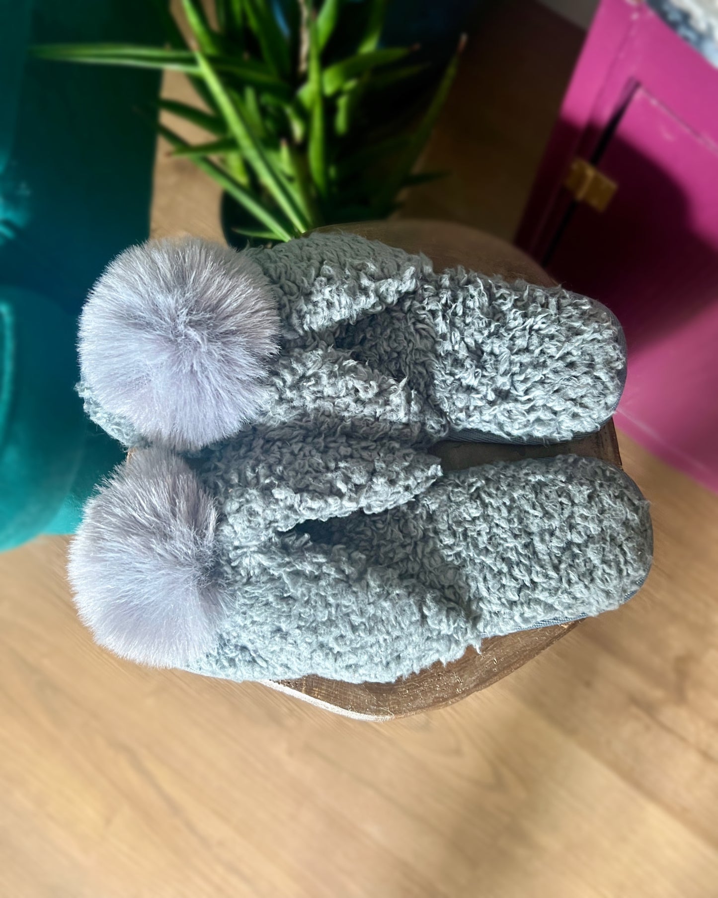 Teddy Bear Grey Flip-Flop Pom Pom Slippers